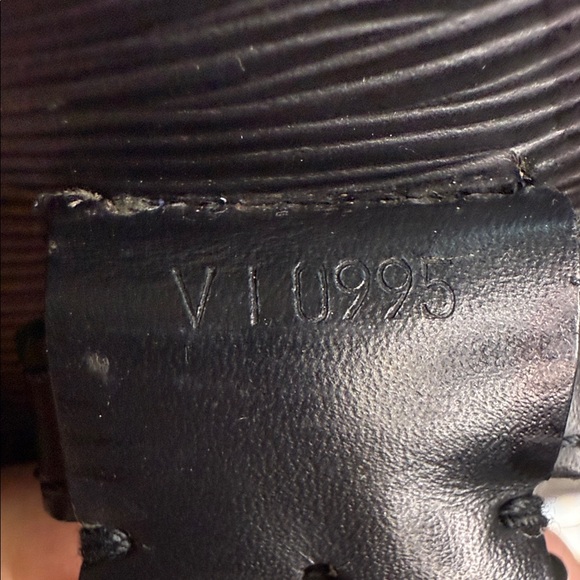 Vintage Louis Vuitton Black Leather Backpack - Picture 8 of 8